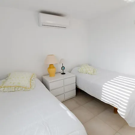Appartement Terraced 2 Bedroom *