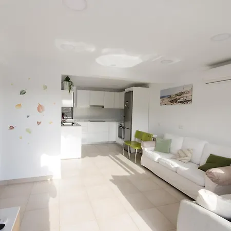 Terraced 2 Bedroom